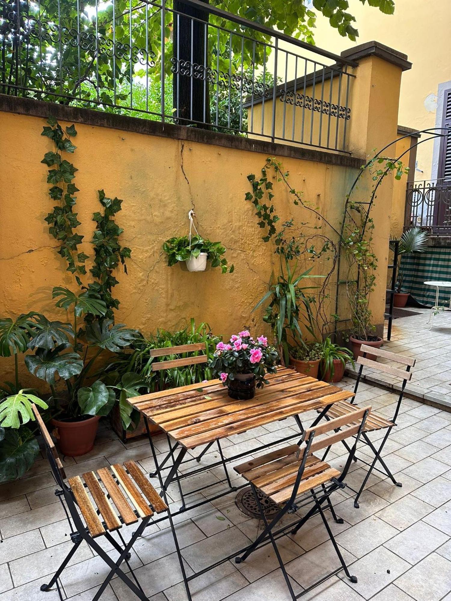 One-Bedroom Apartment With Patio 佛罗伦萨 外观 照片