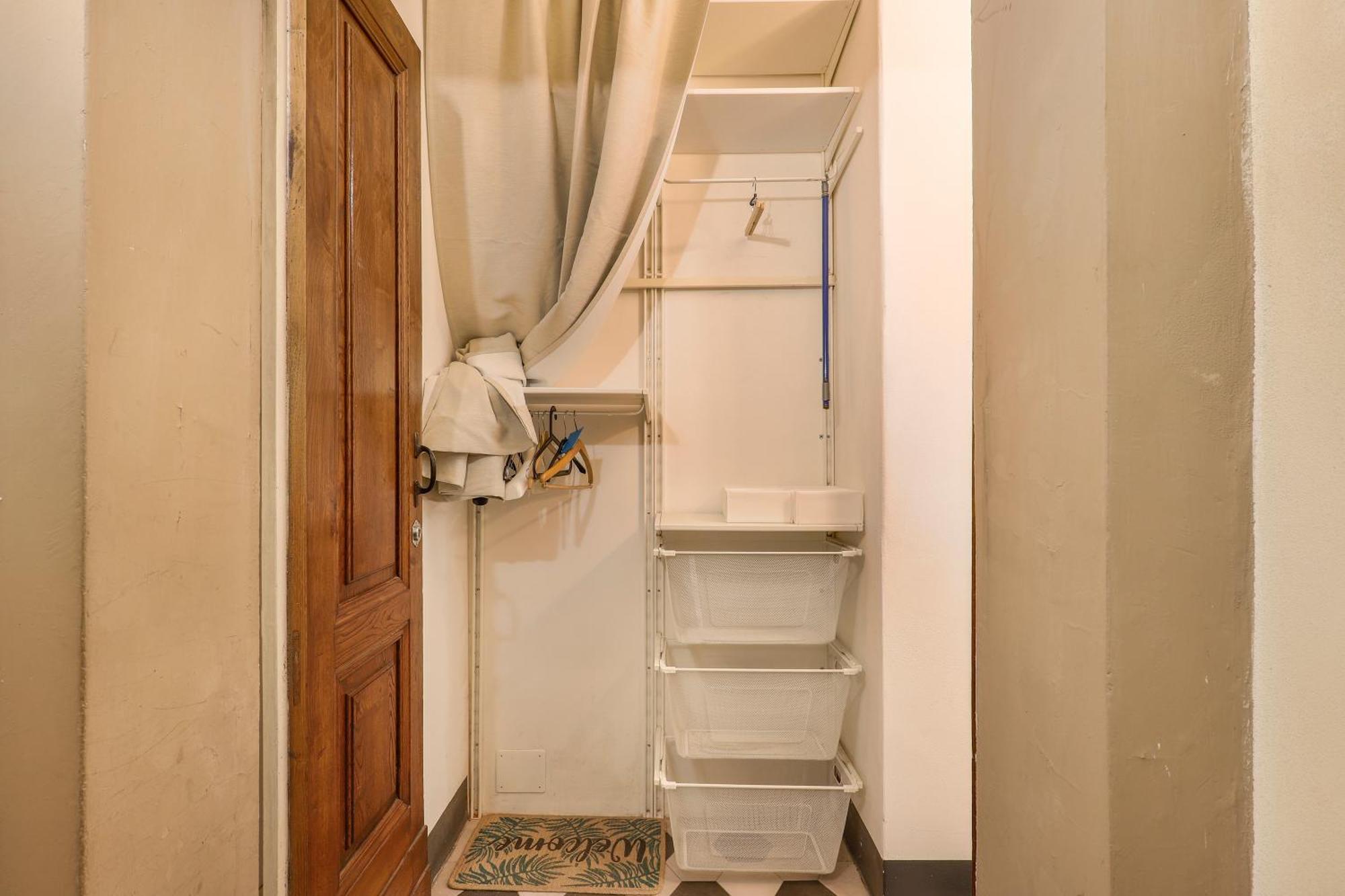 One-Bedroom Apartment With Patio 佛罗伦萨 外观 照片